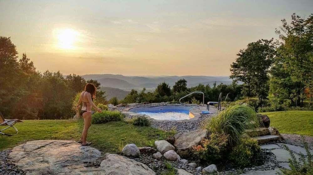 Éco Spa Highland Grenville-Sur-La-Rouge Esterno foto